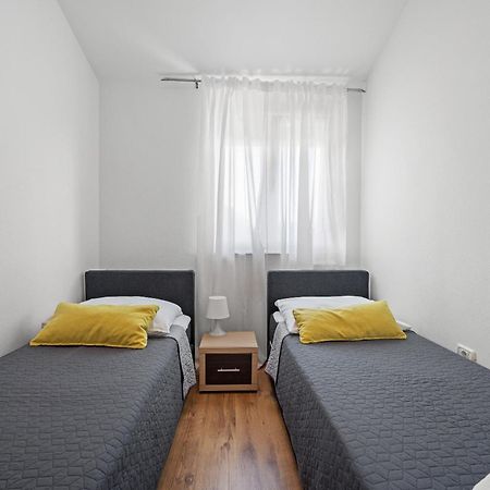Neea Apartments Medulin Exterior foto